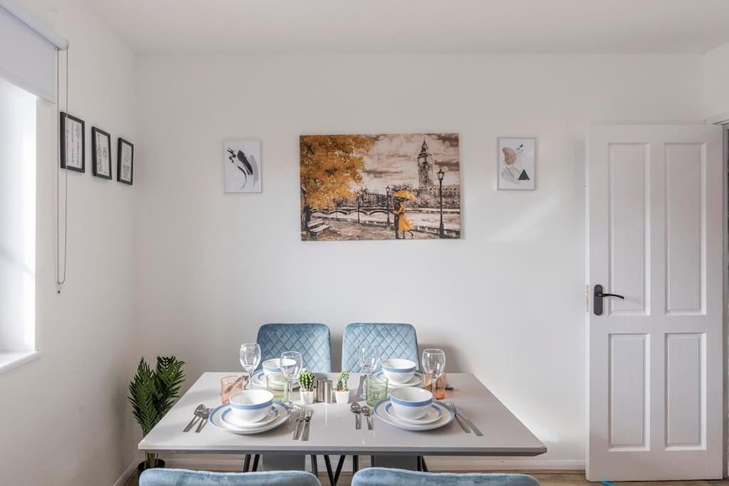 Shard View 2Br Next Tower Bridge Apartment London Luaran gambar