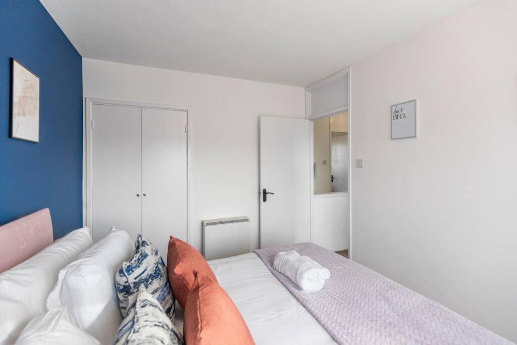 Shard View 2Br Next Tower Bridge Apartment London Luaran gambar