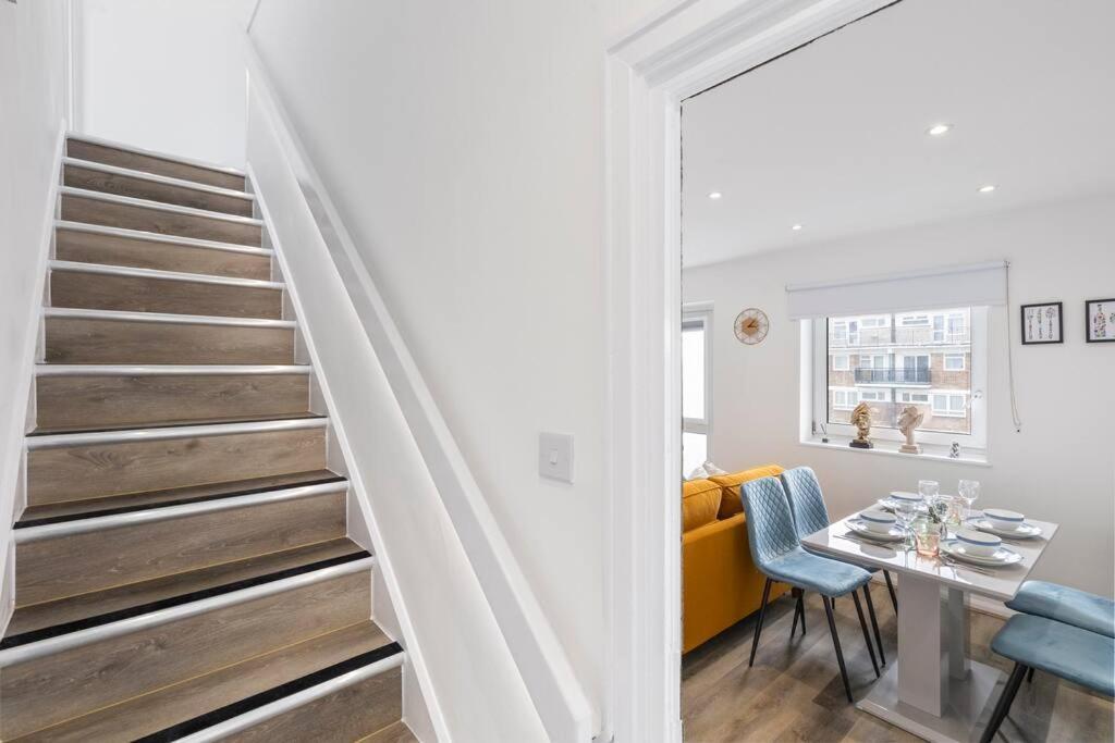 Shard View 2Br Next Tower Bridge Apartment London Luaran gambar